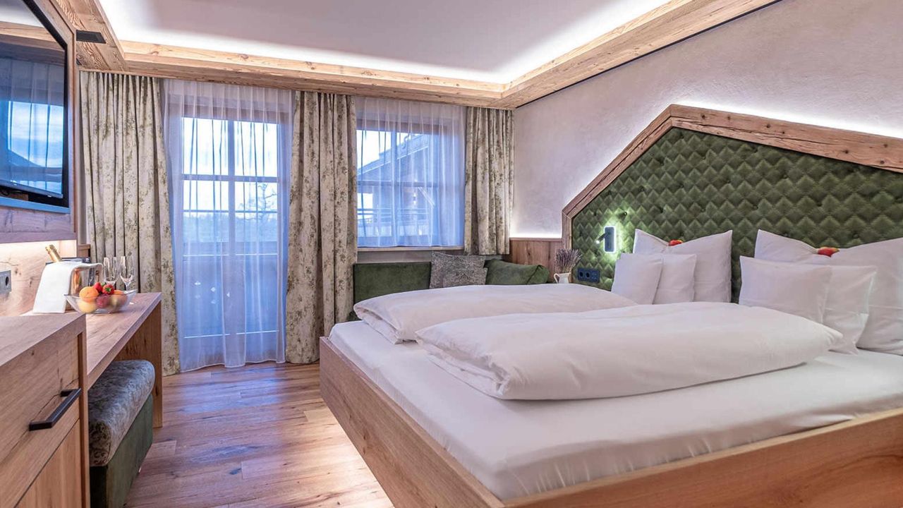 Natur- Wohlfühlhotel Brunner Hof OHG Natur- Wohlfühlhotel Brunner Hof OHG